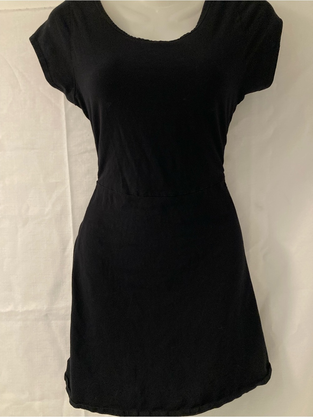 Magazine Black Twist Back Cutout Mini Dress Short Sleeve Size M